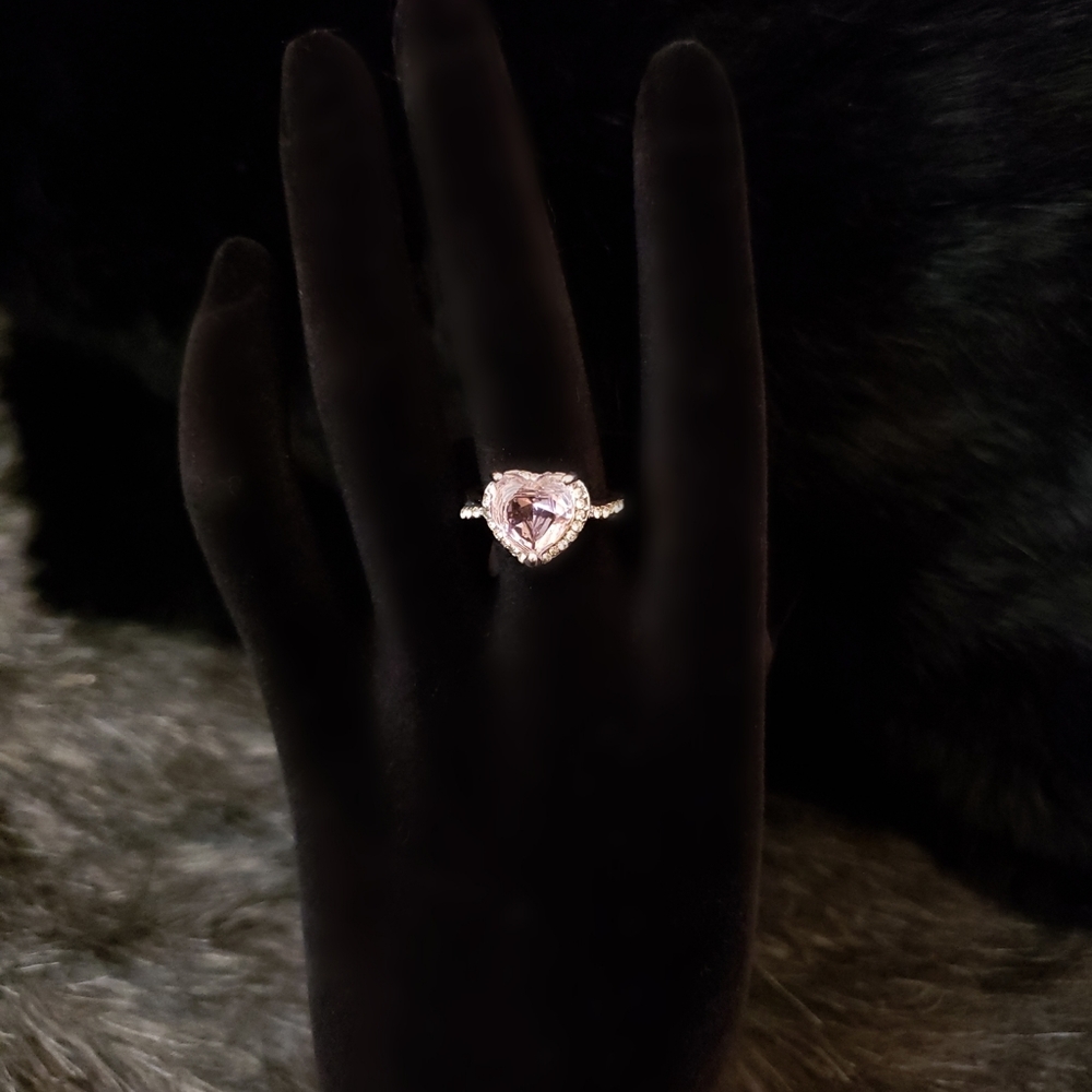 Pink Heart Shaped Diamond Fashion Ring - Picture 4 of 8